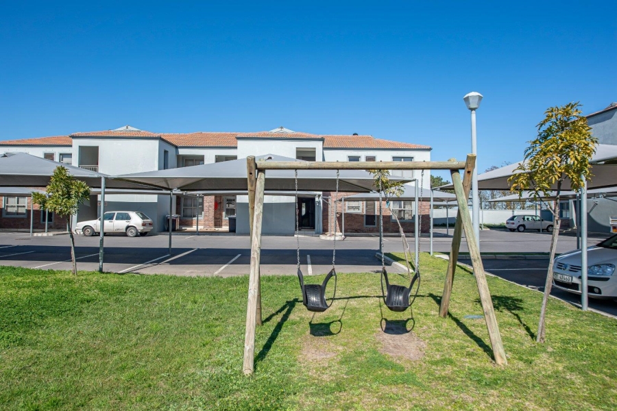 2 Bedroom Property for Sale in Brackenfell South Western Cape